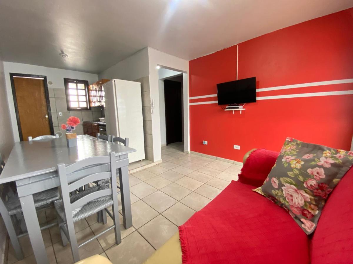 דירות בומבינאס Residencial Flamingo מראה חיצוני תמונה