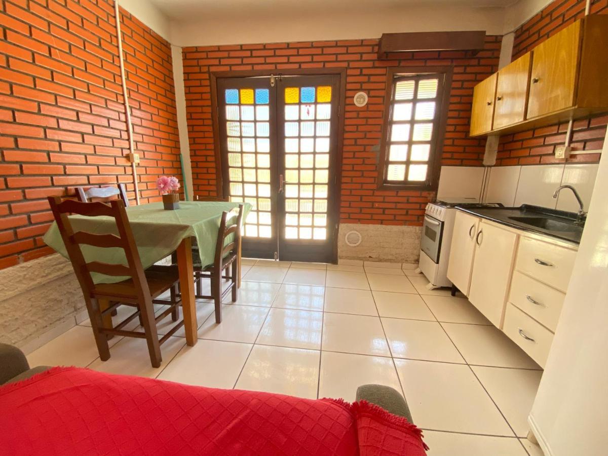 דירות בומבינאס Residencial Flamingo מראה חיצוני תמונה