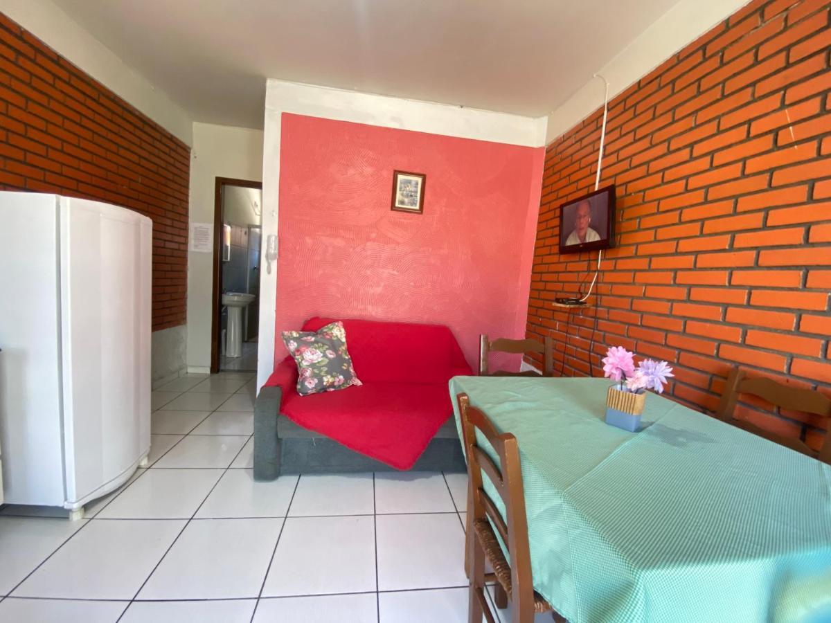 דירות בומבינאס Residencial Flamingo מראה חיצוני תמונה