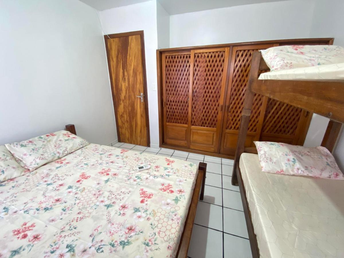 דירות בומבינאס Residencial Flamingo מראה חיצוני תמונה